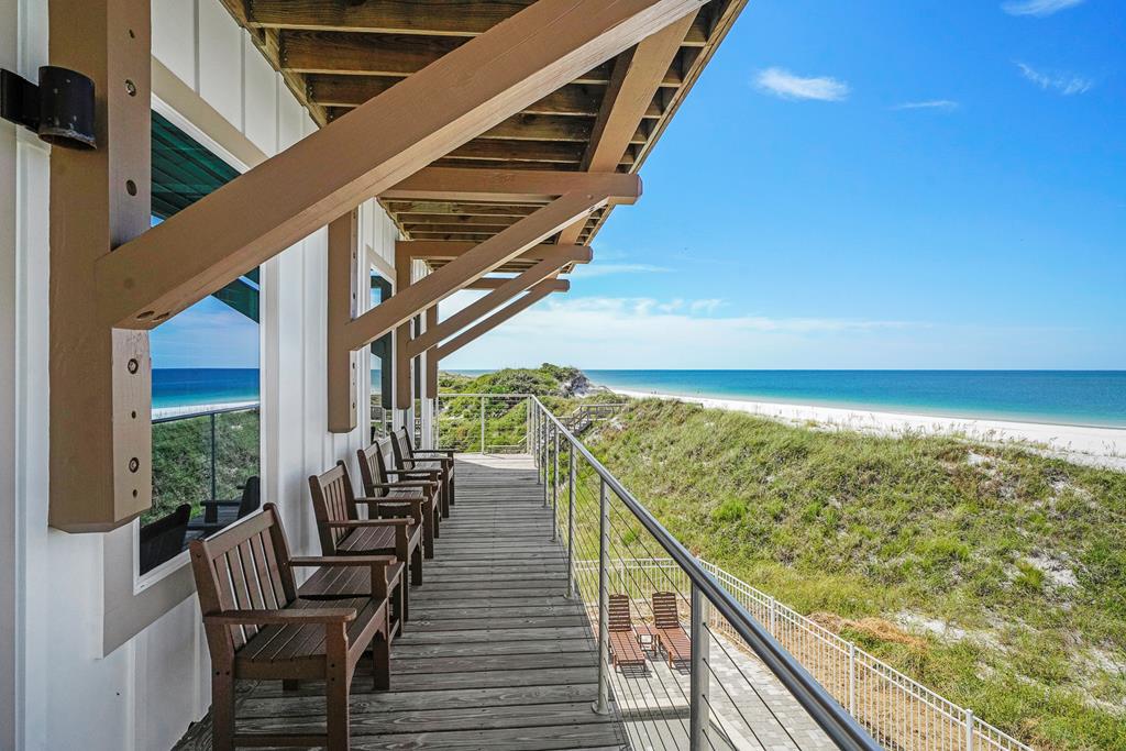 149 Sapodilla Ln, 32456