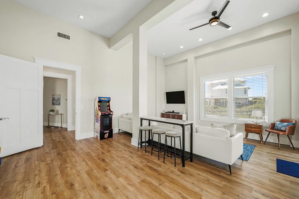 149 Sapodilla Ln, 32456