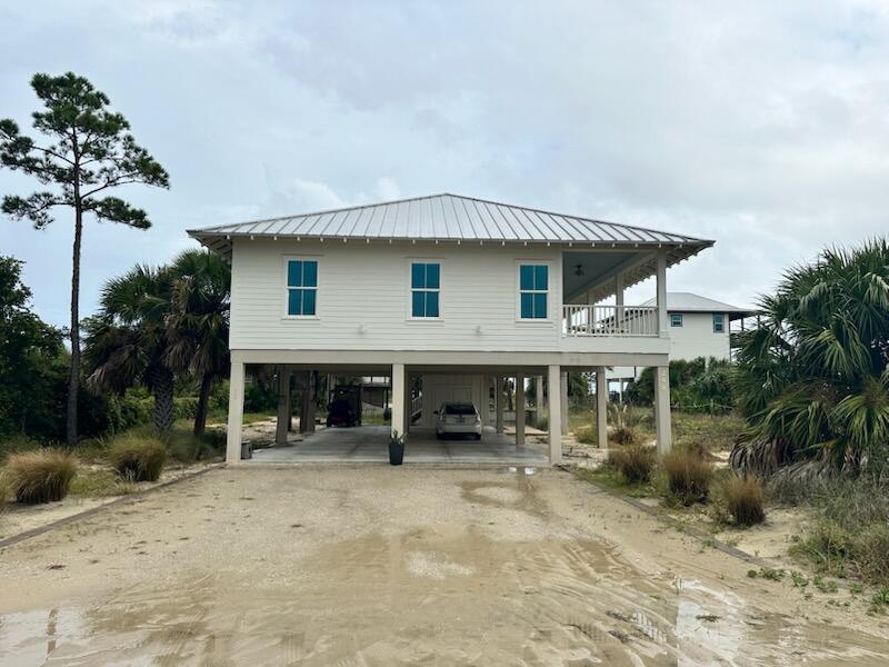 248 Oak St, Port St. Joe 32456
