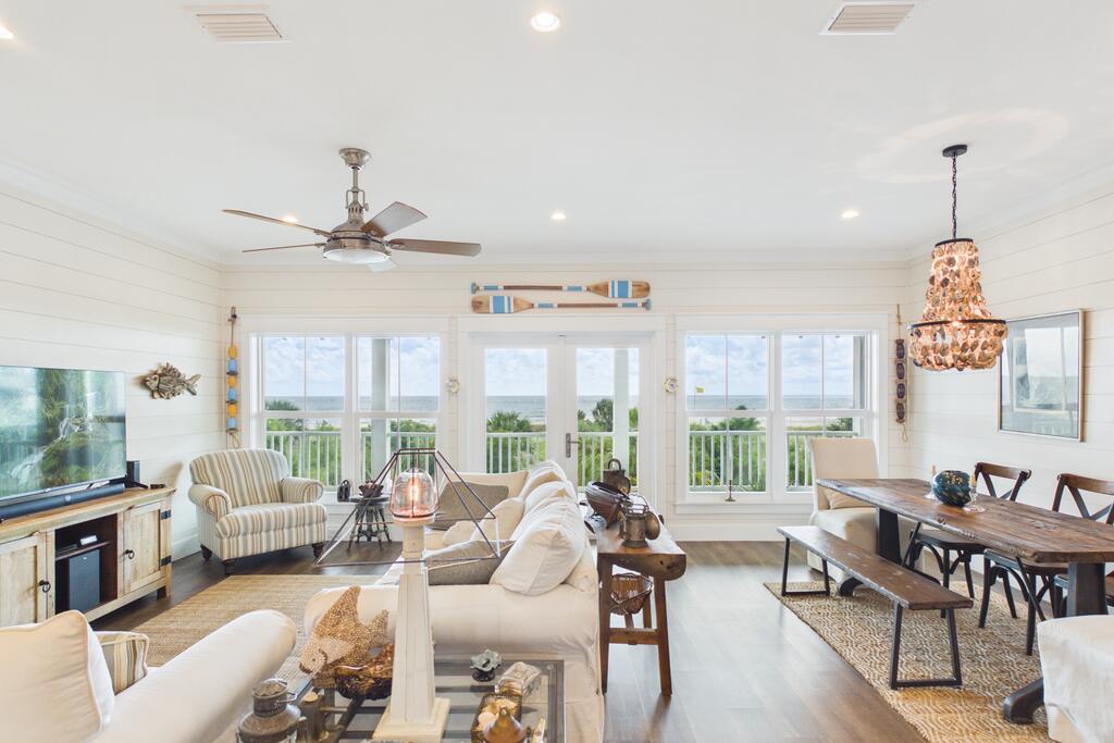 248 Oak St, Port St. Joe 32456