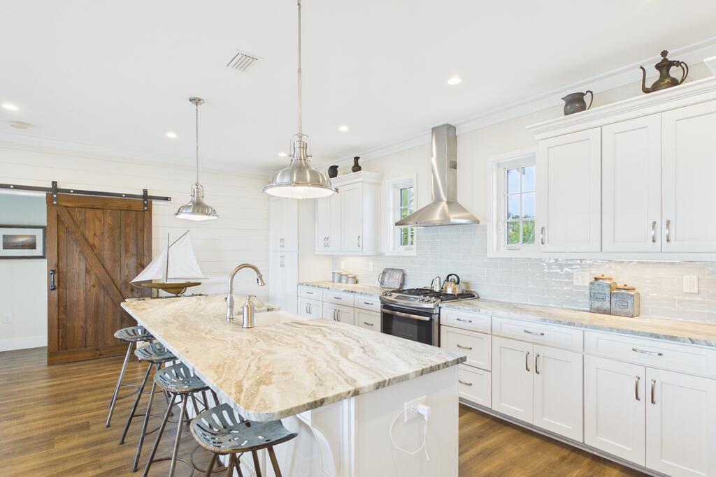 248 Oak St, Port St. Joe 32456