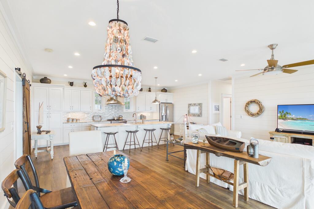 248 Oak St, Port St. Joe 32456