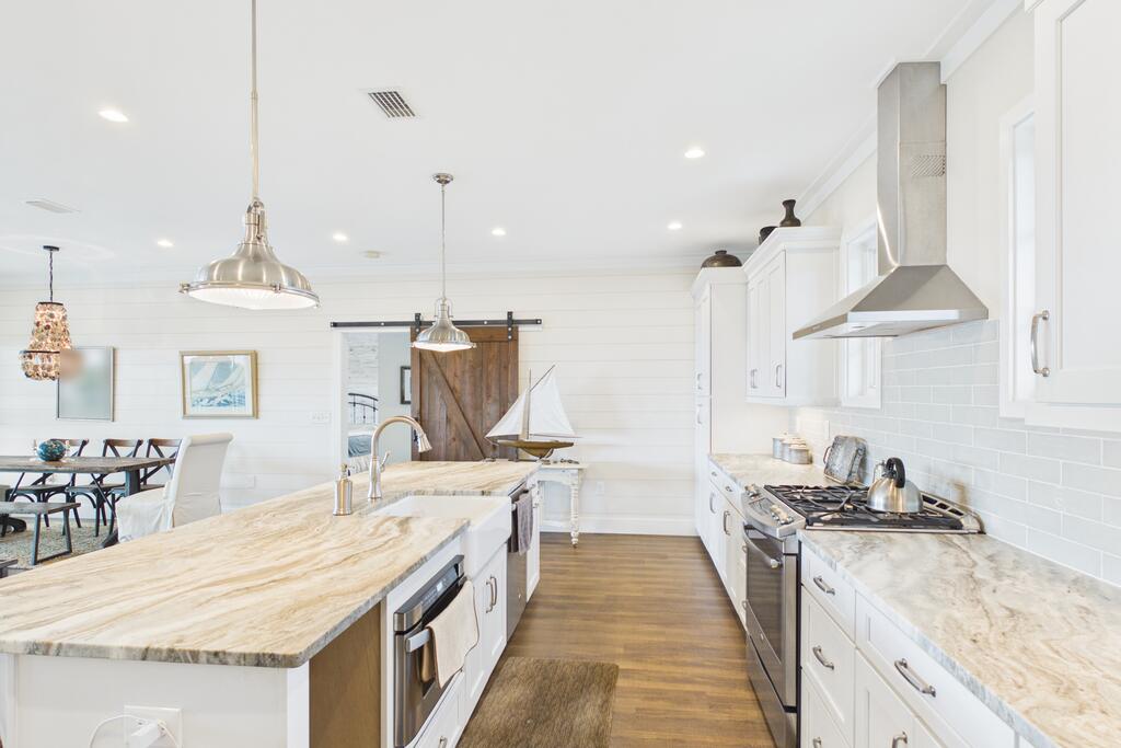 248 Oak St, Port St. Joe 32456