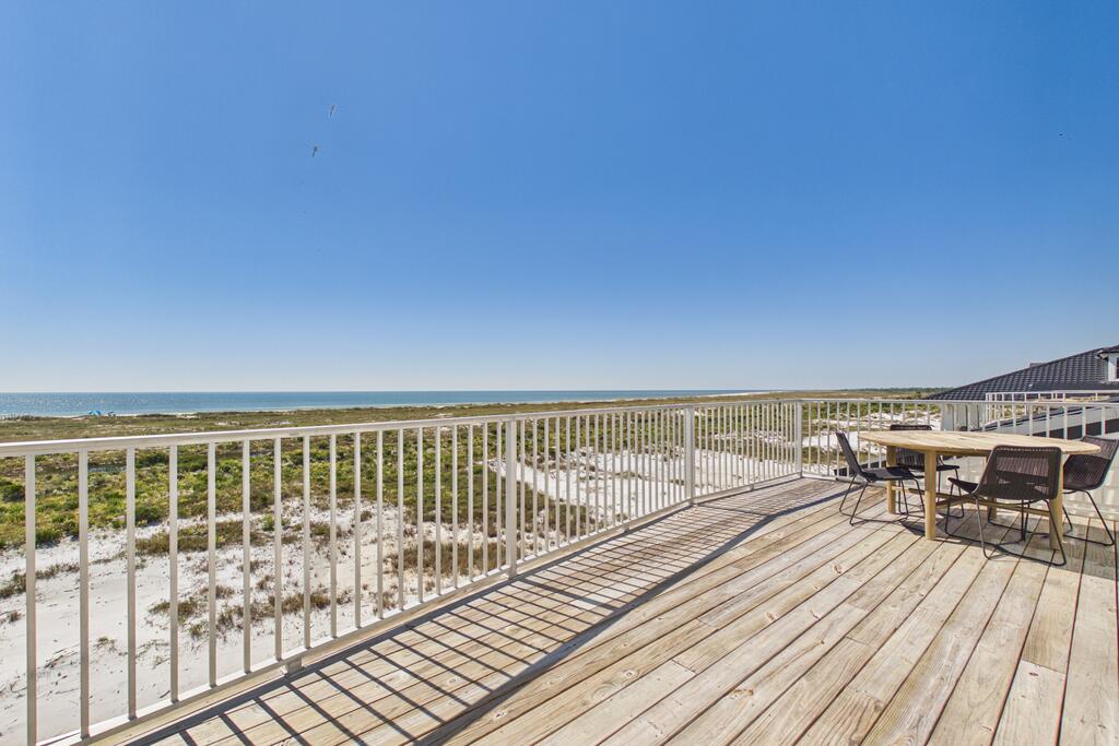 126 Dunes Dr, 32456