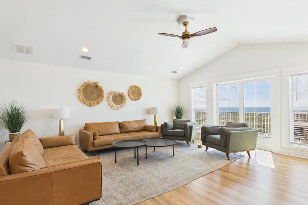 126 Dunes Dr, 32456
