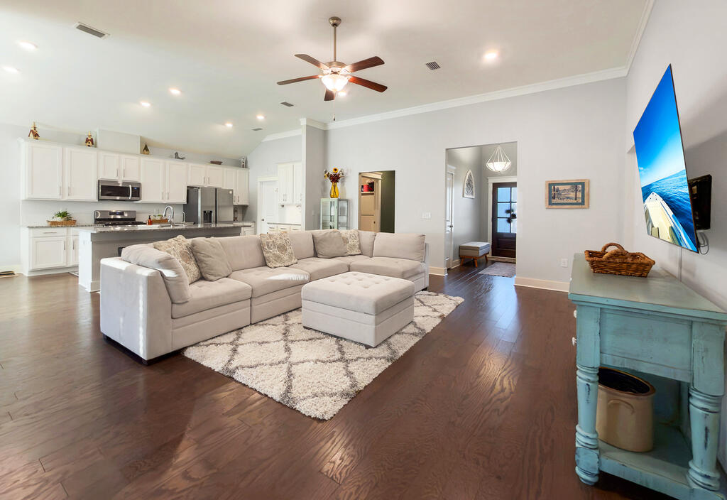 127 Gulf Coast Cr, Port St. Joe 32456