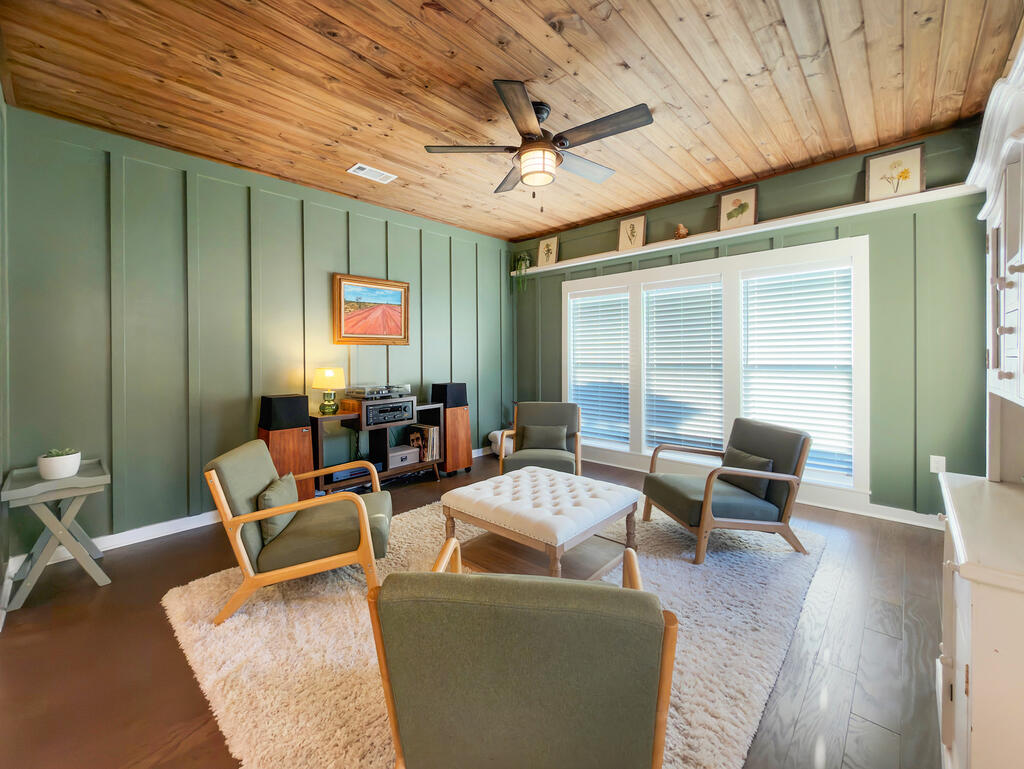 127 Gulf Coast Cr, Port St. Joe 32456