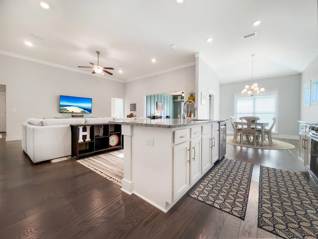 127 Gulf Coast Cr, Port St. Joe 32456