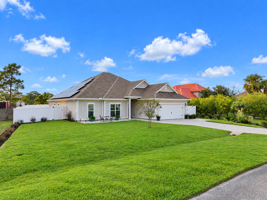 127 Gulf Coast Cr, Port St. Joe 32456