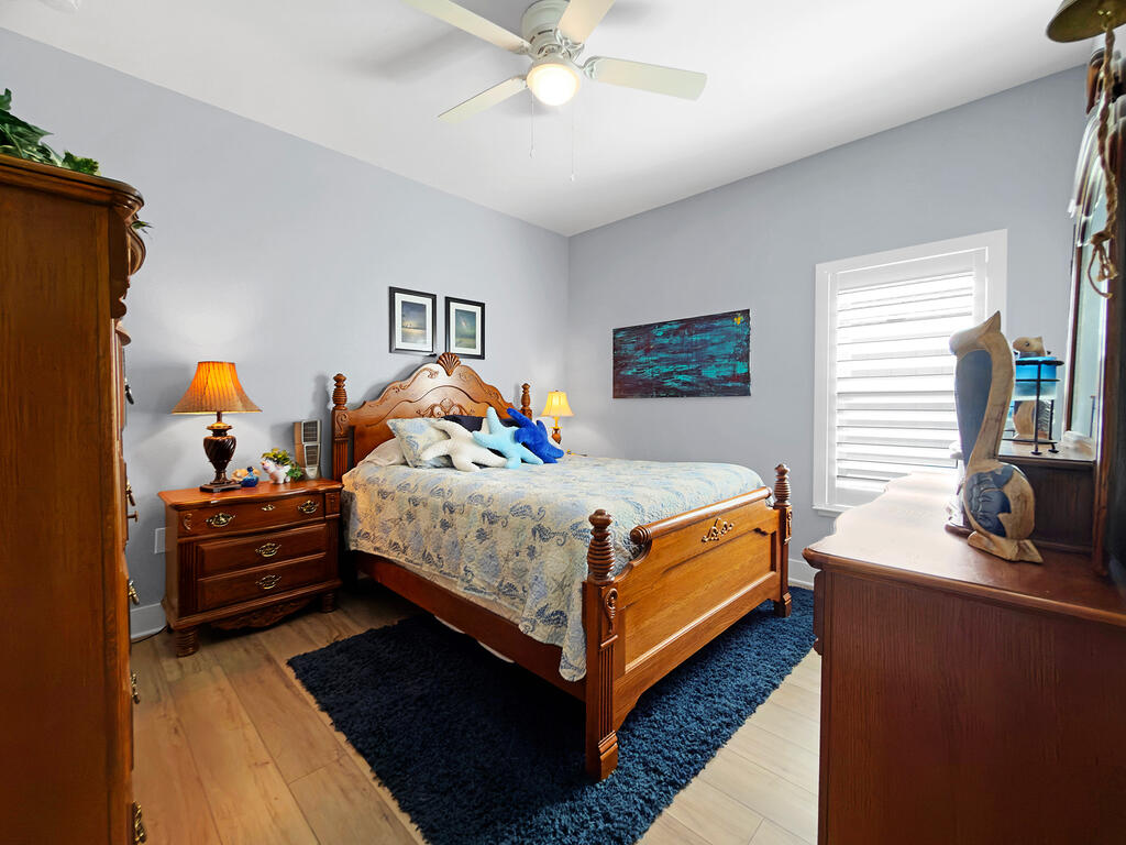183 Lakeview Ct, Port St. Joe 32456