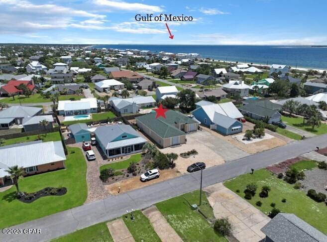 713 Gulf Aire Drive