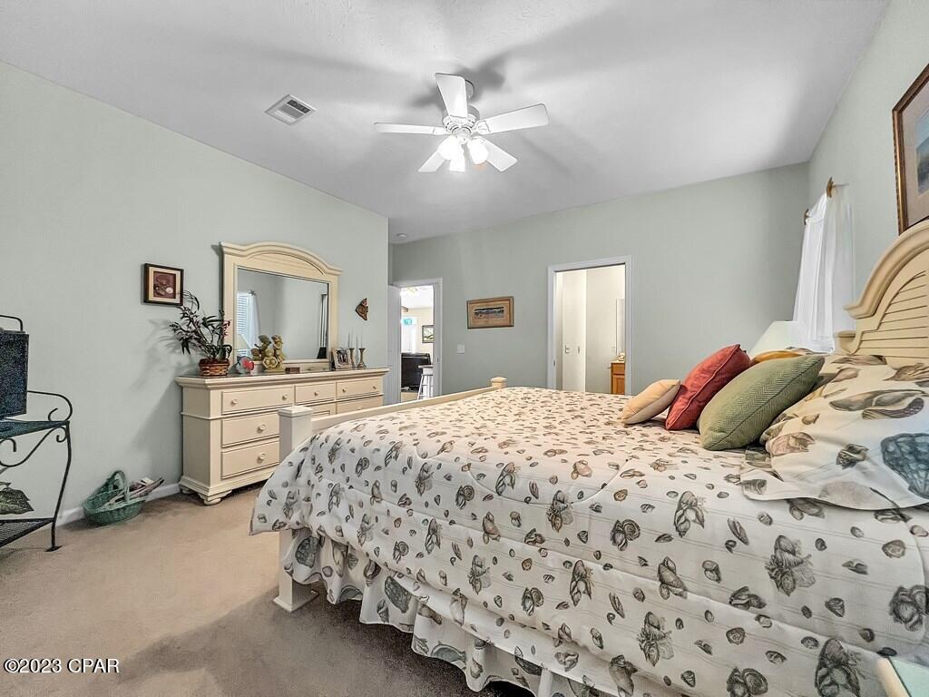 713 Gulf Aire Drive