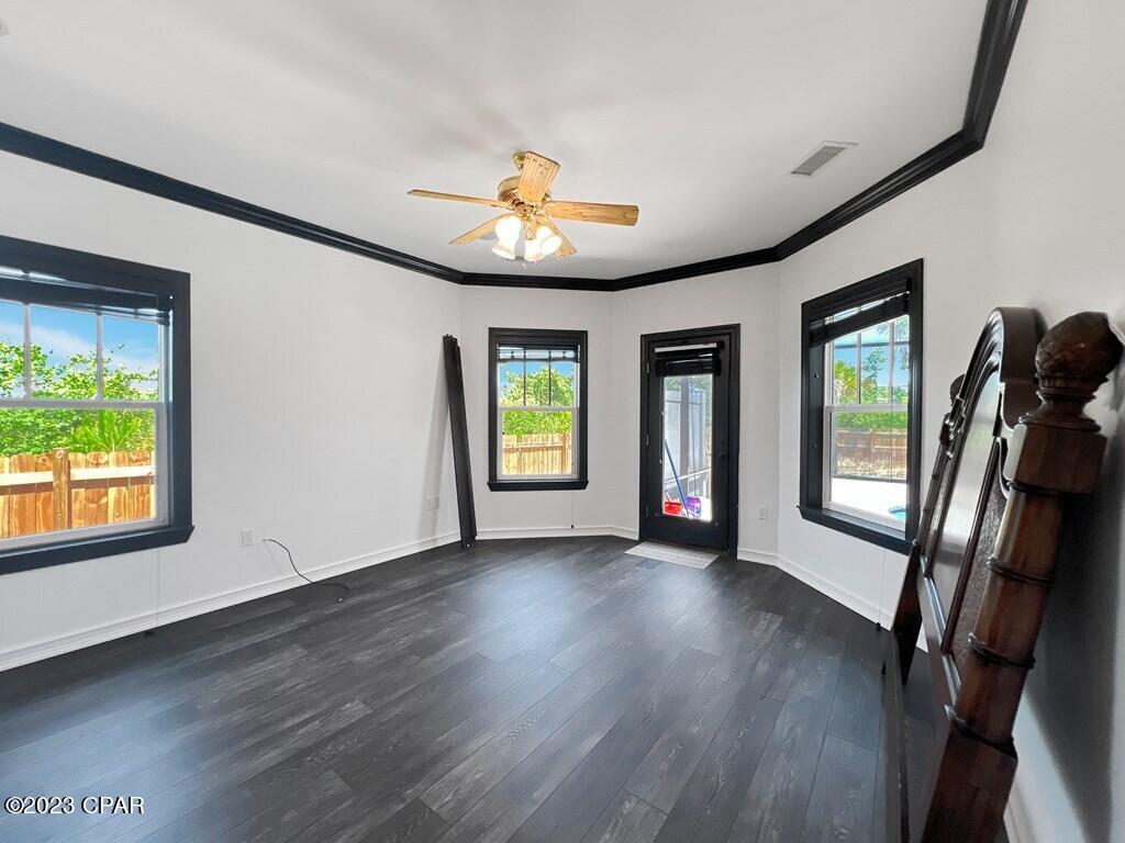 302 Bailey Lane