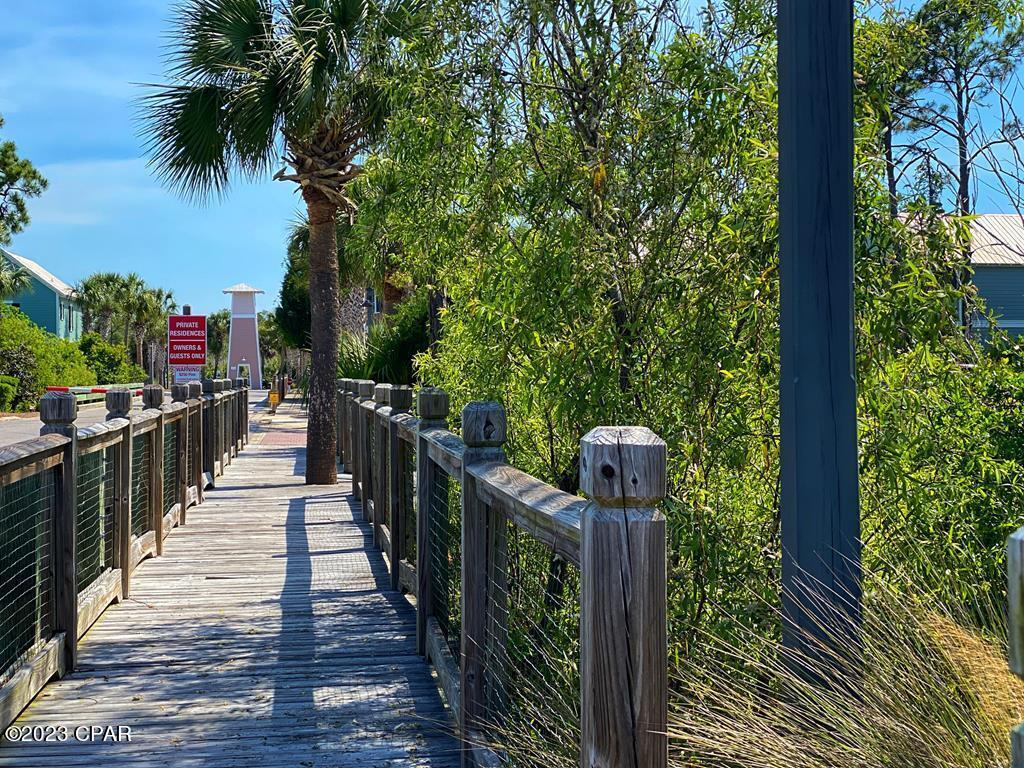 3050 W Hwy 98 B26