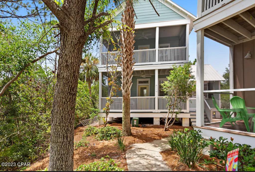 3050 W Hwy 98 B26