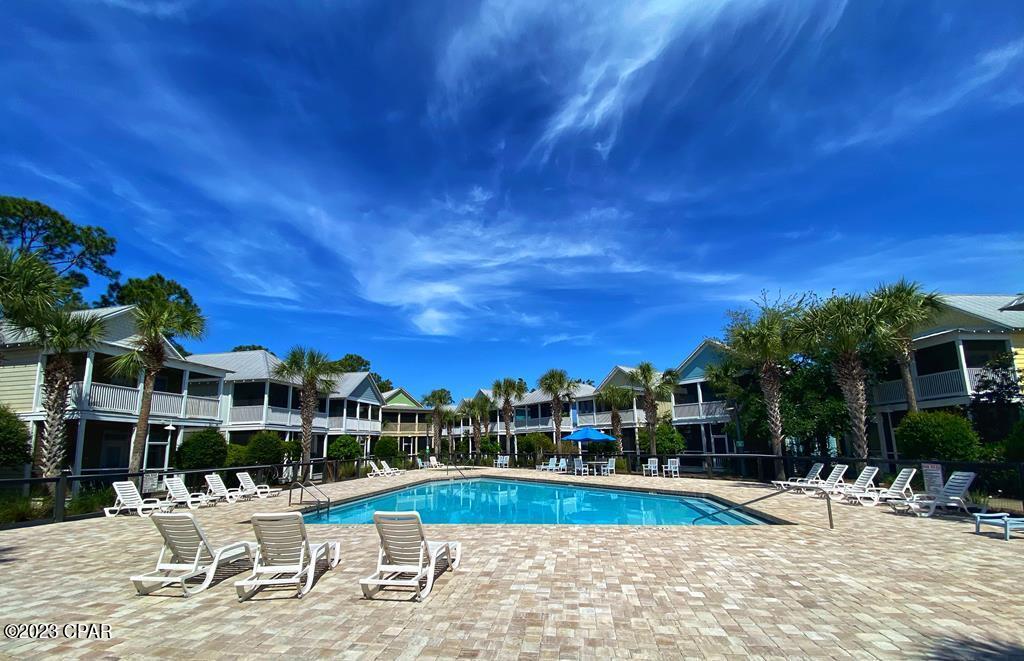 3050 W Hwy 98 B26