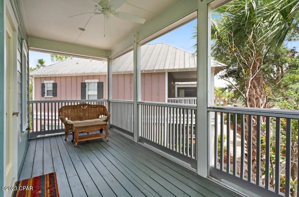 3050 W Hwy 98 B26