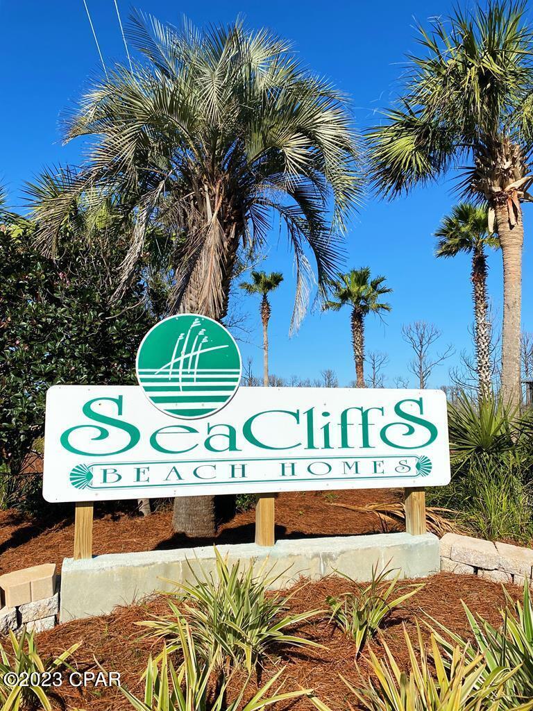 656 Seacliffs Drive