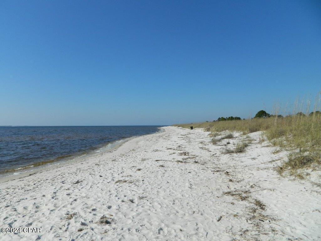 412 Sea Grove Way