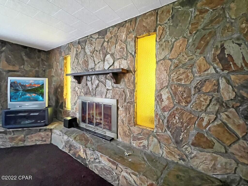 102 Riverview Drive