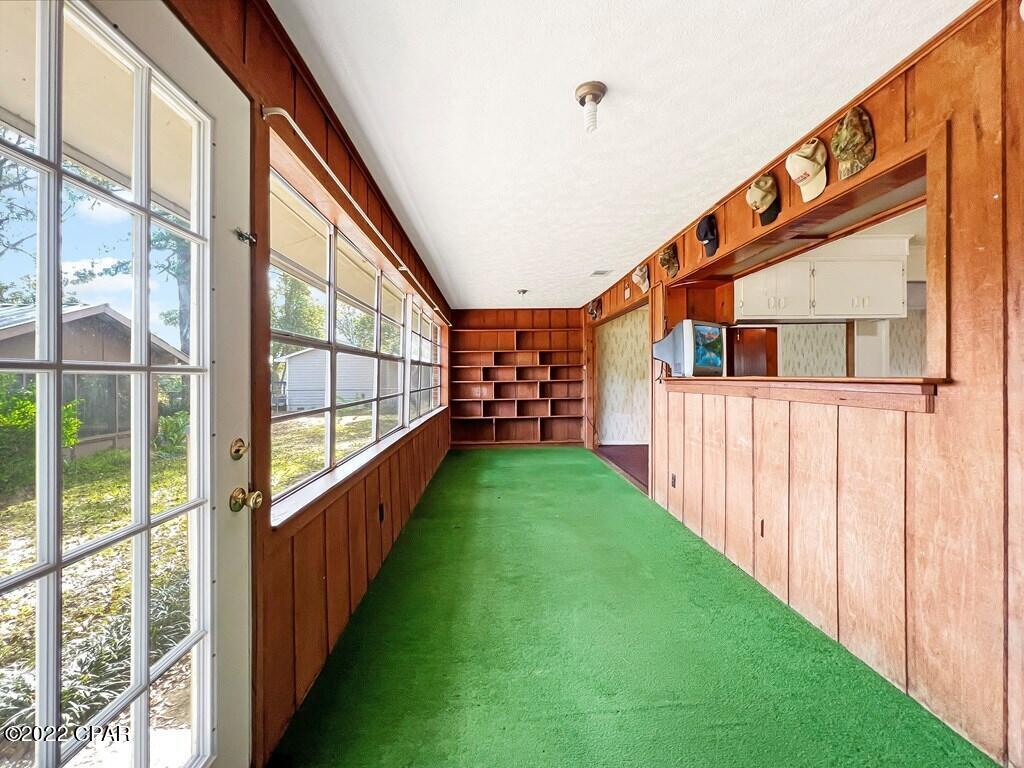 102 Riverview Drive