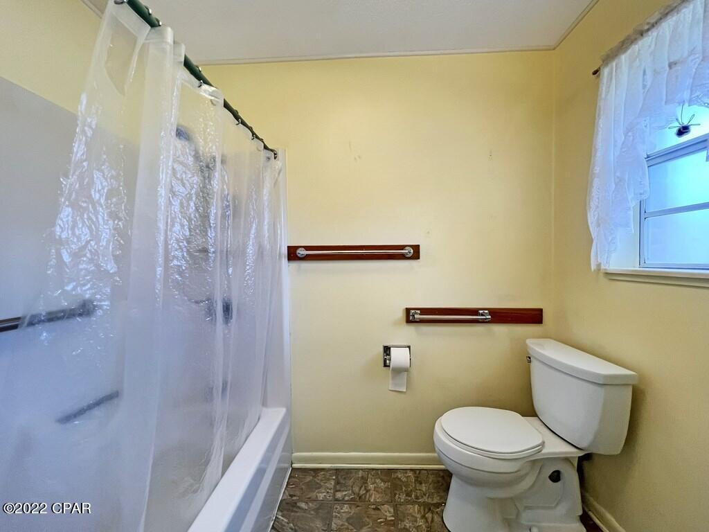 102 Riverview Drive