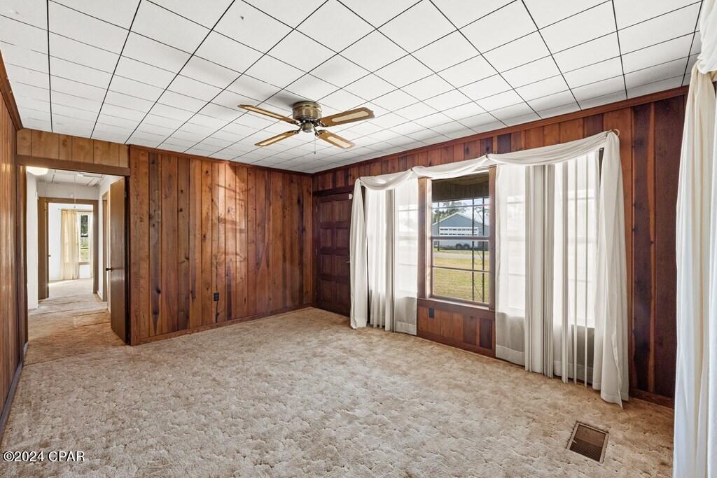 805 Woodward Avenue