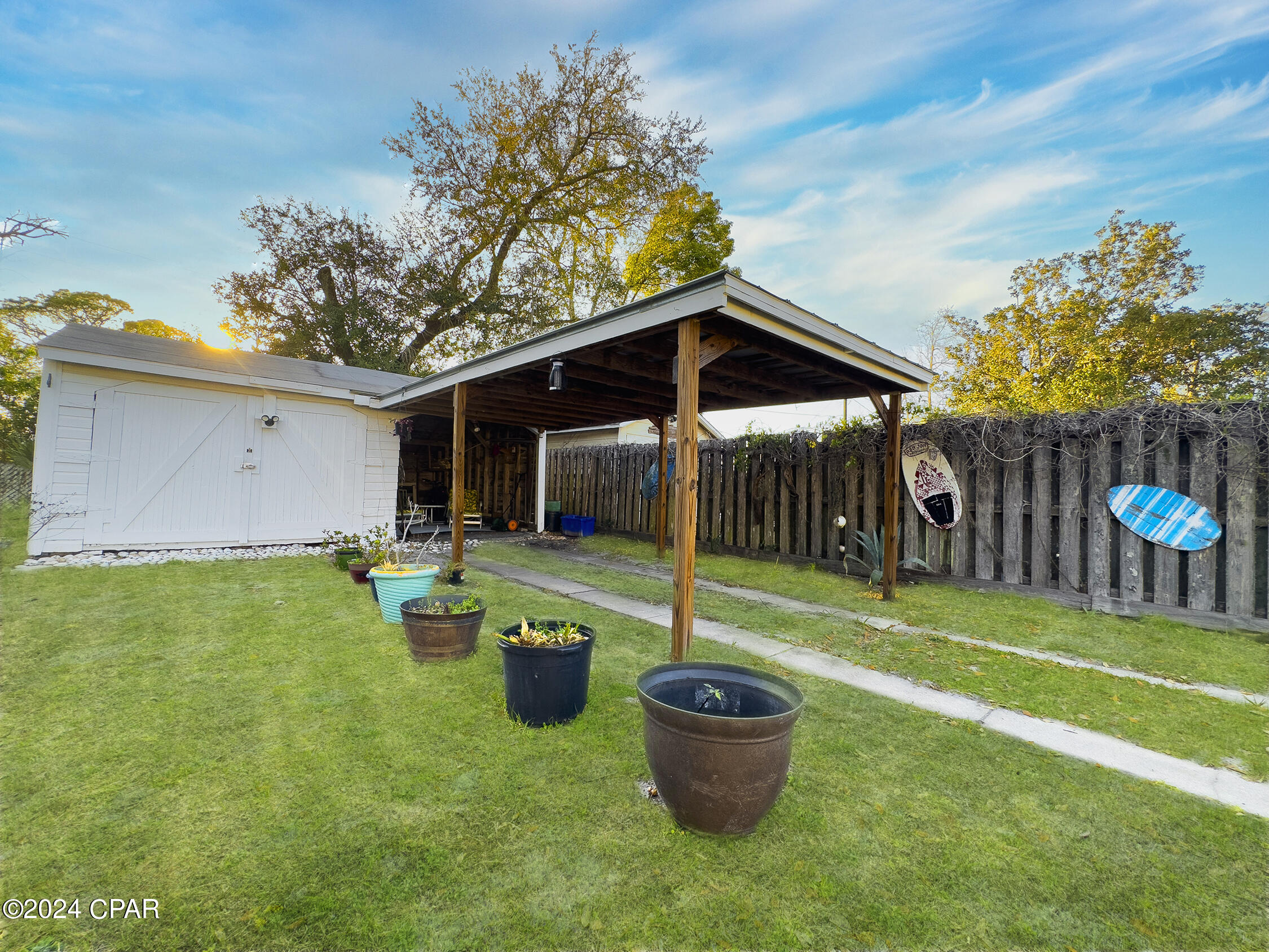 1108 Garrison Avenue