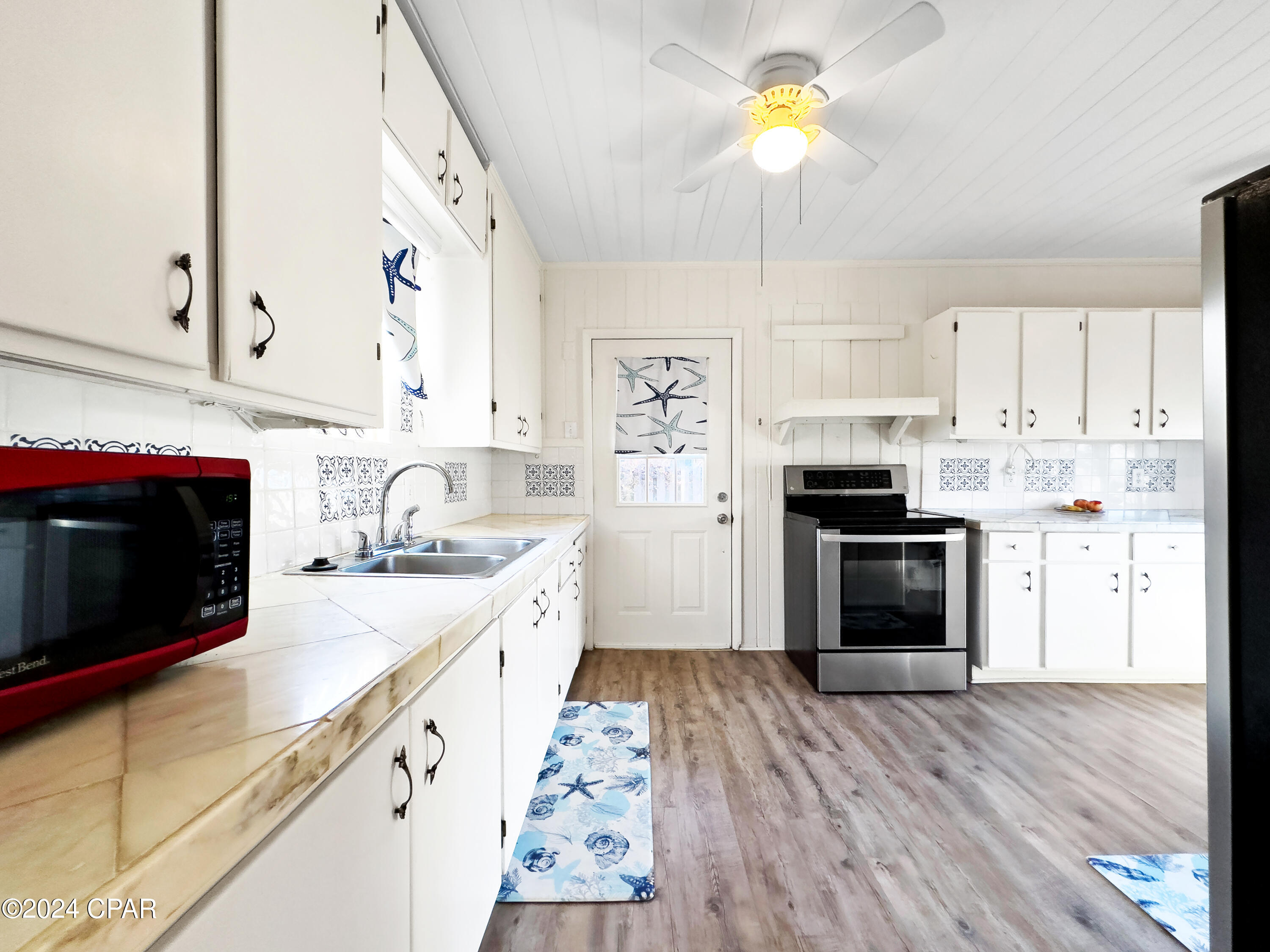 1108 Garrison Avenue