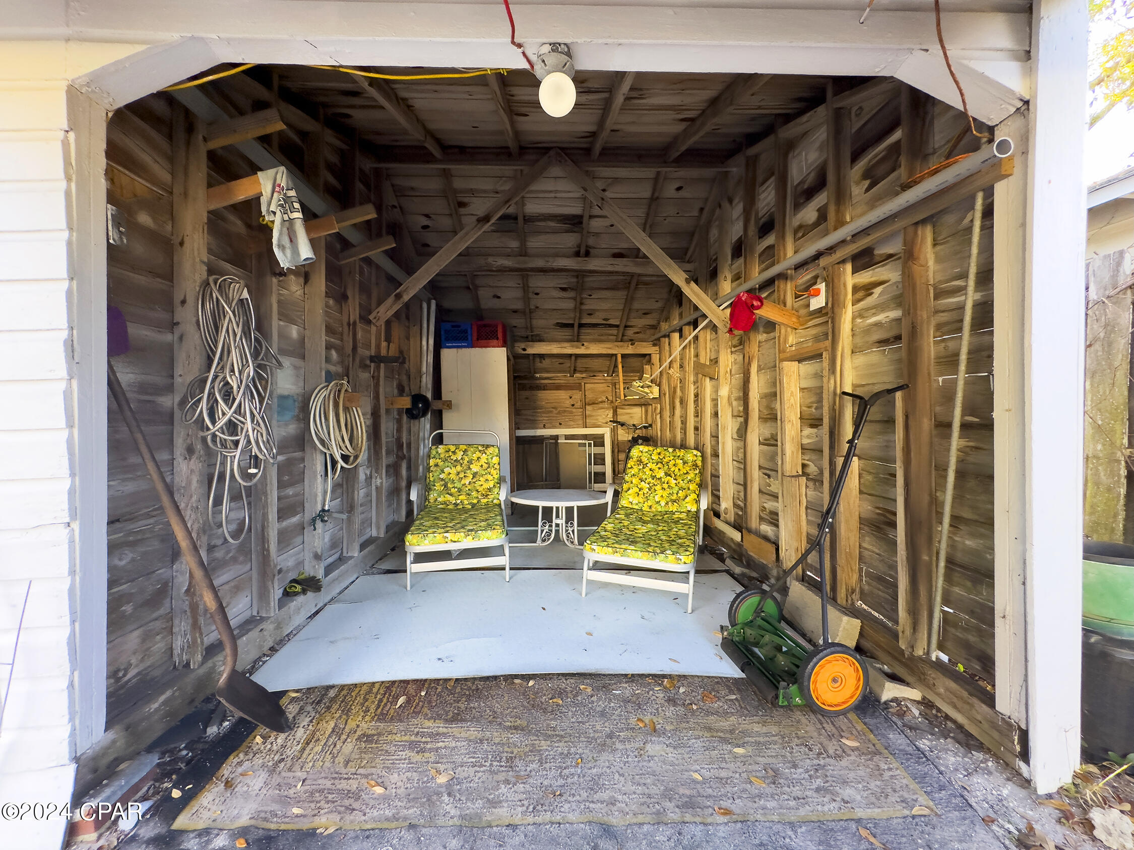 1108 Garrison Avenue