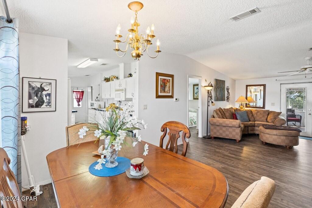 120 Sunray Court
