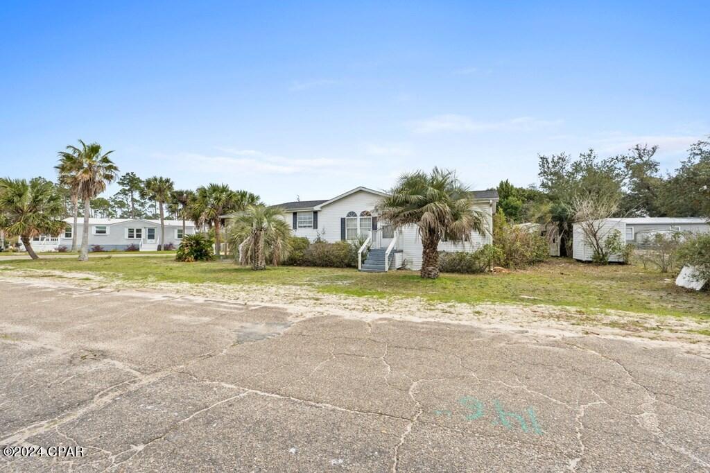 120 Sunray Court