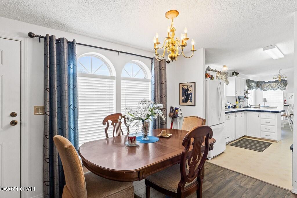120 Sunray Court