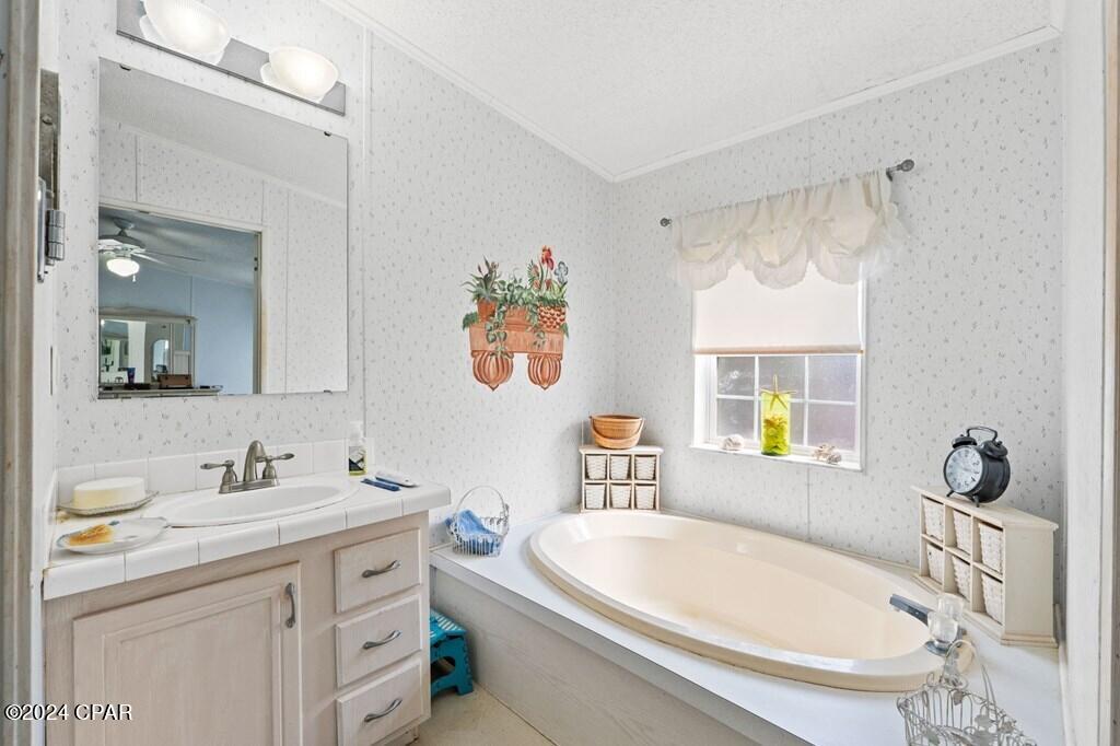120 Sunray Court