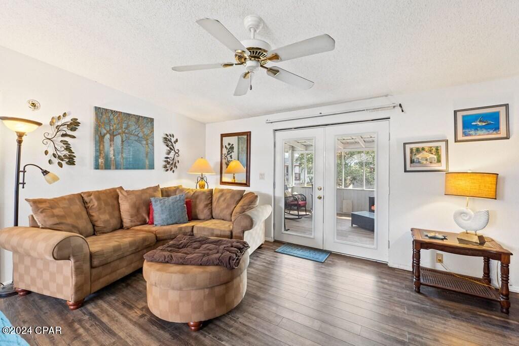 120 Sunray Court