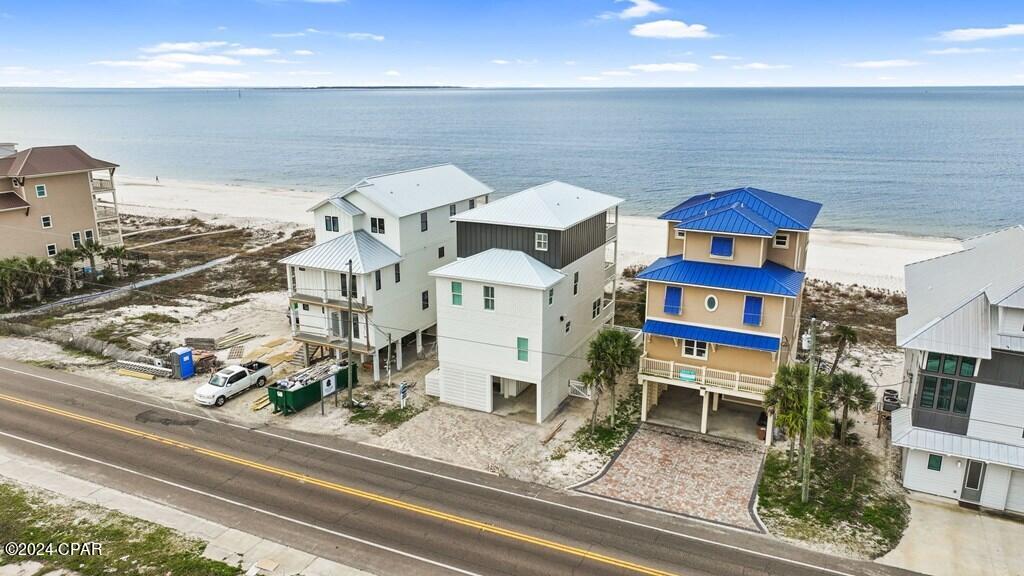 9115 W Hwy 98
