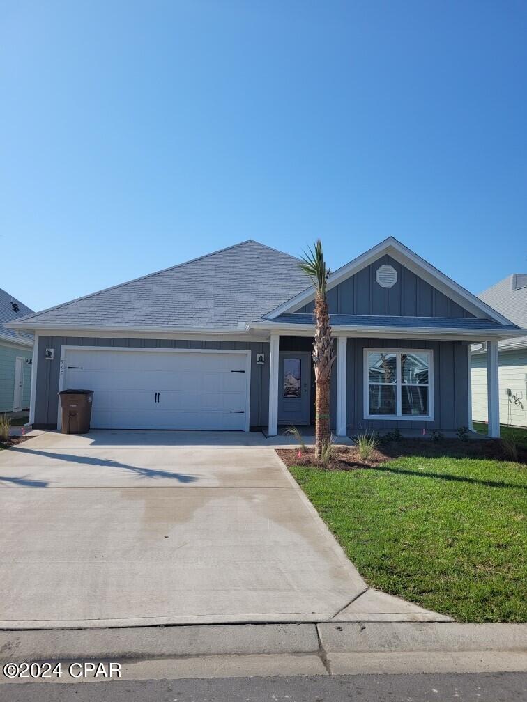 565 Vermilion Circle