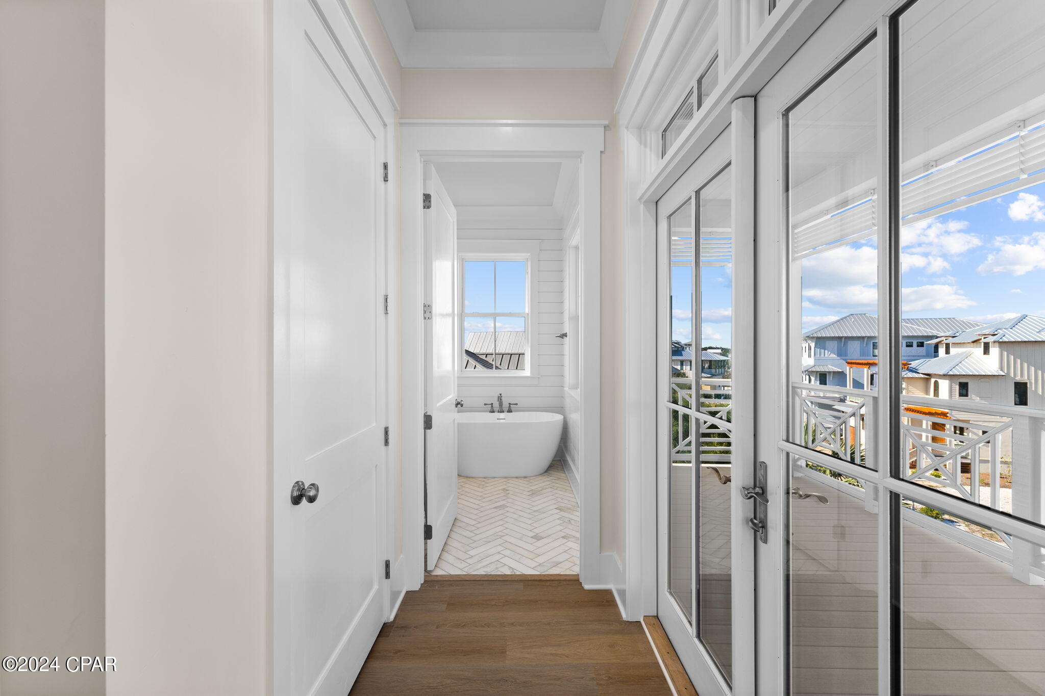149 S Echo Lane