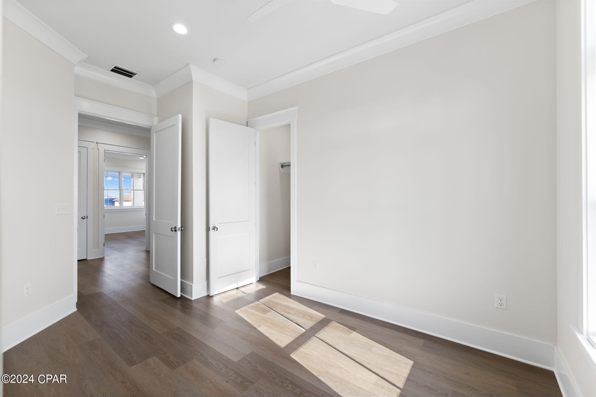 149 S Echo Lane