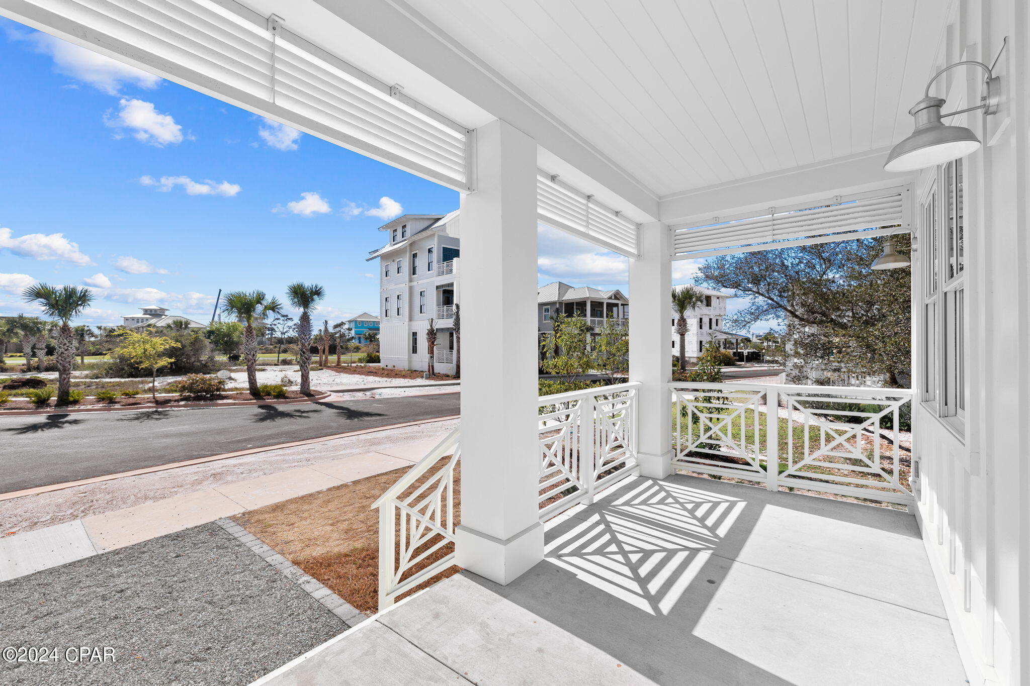 149 S Echo Lane