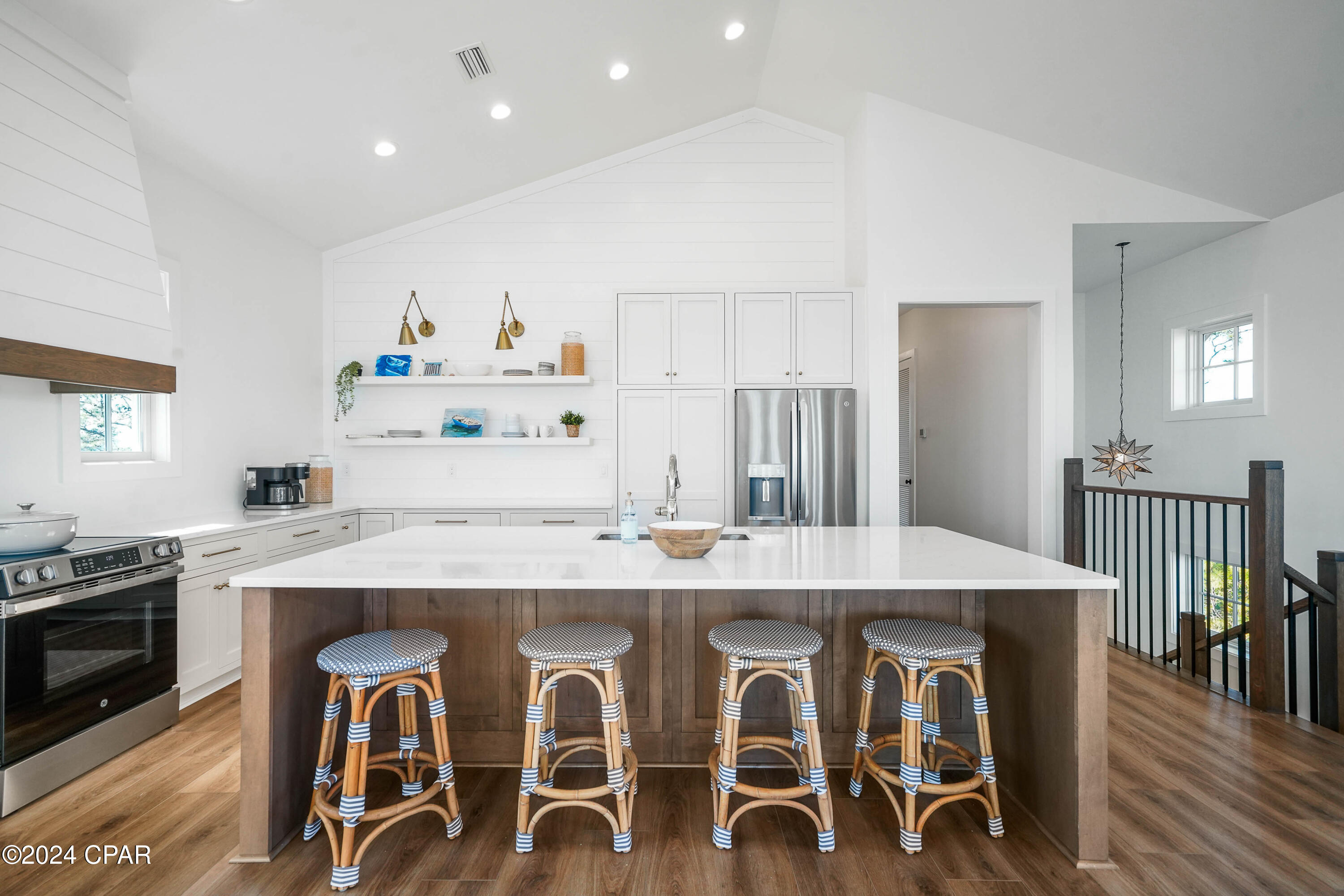 328 Pinnacle Drive