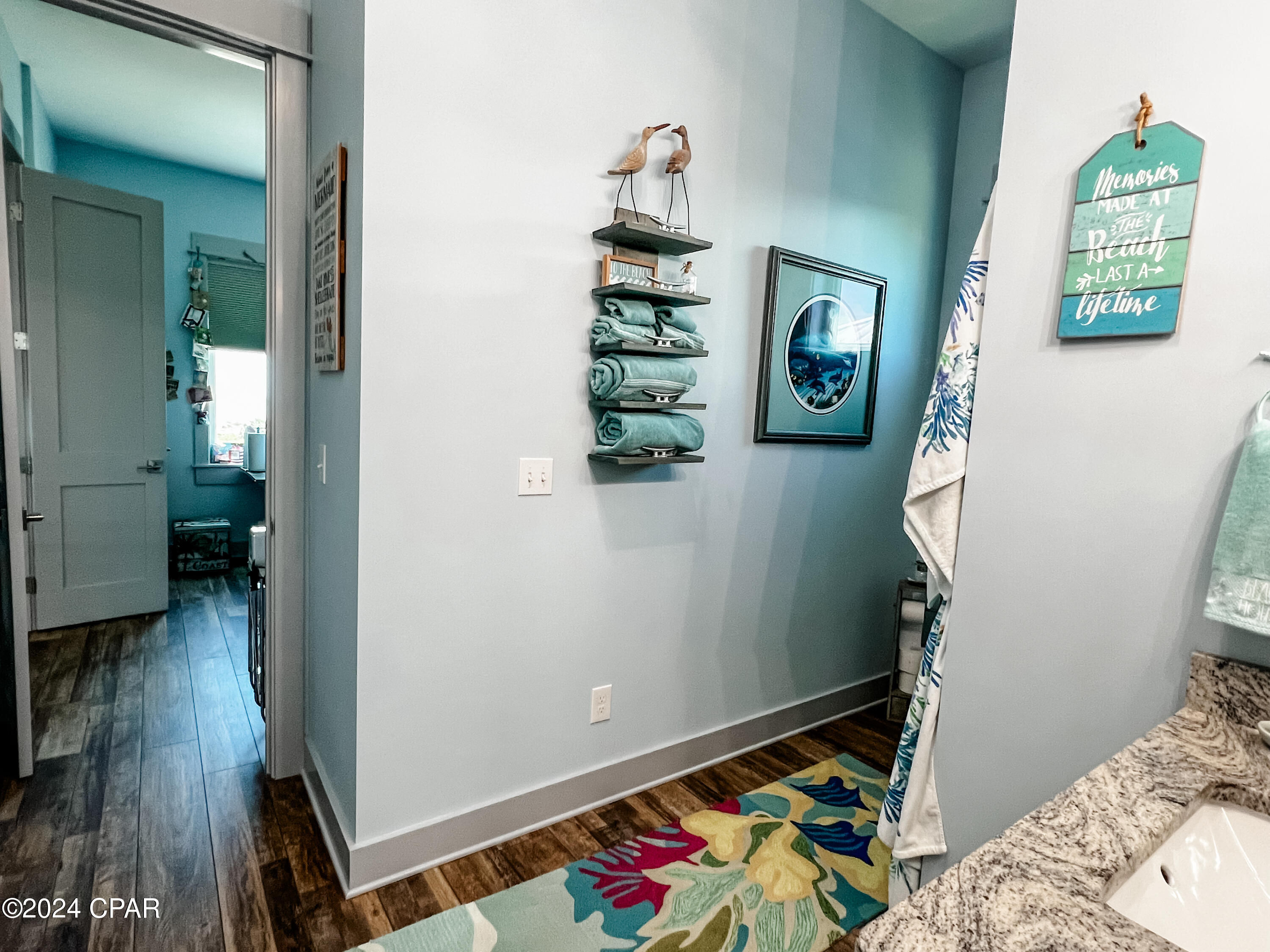 103 W Seascape Drive