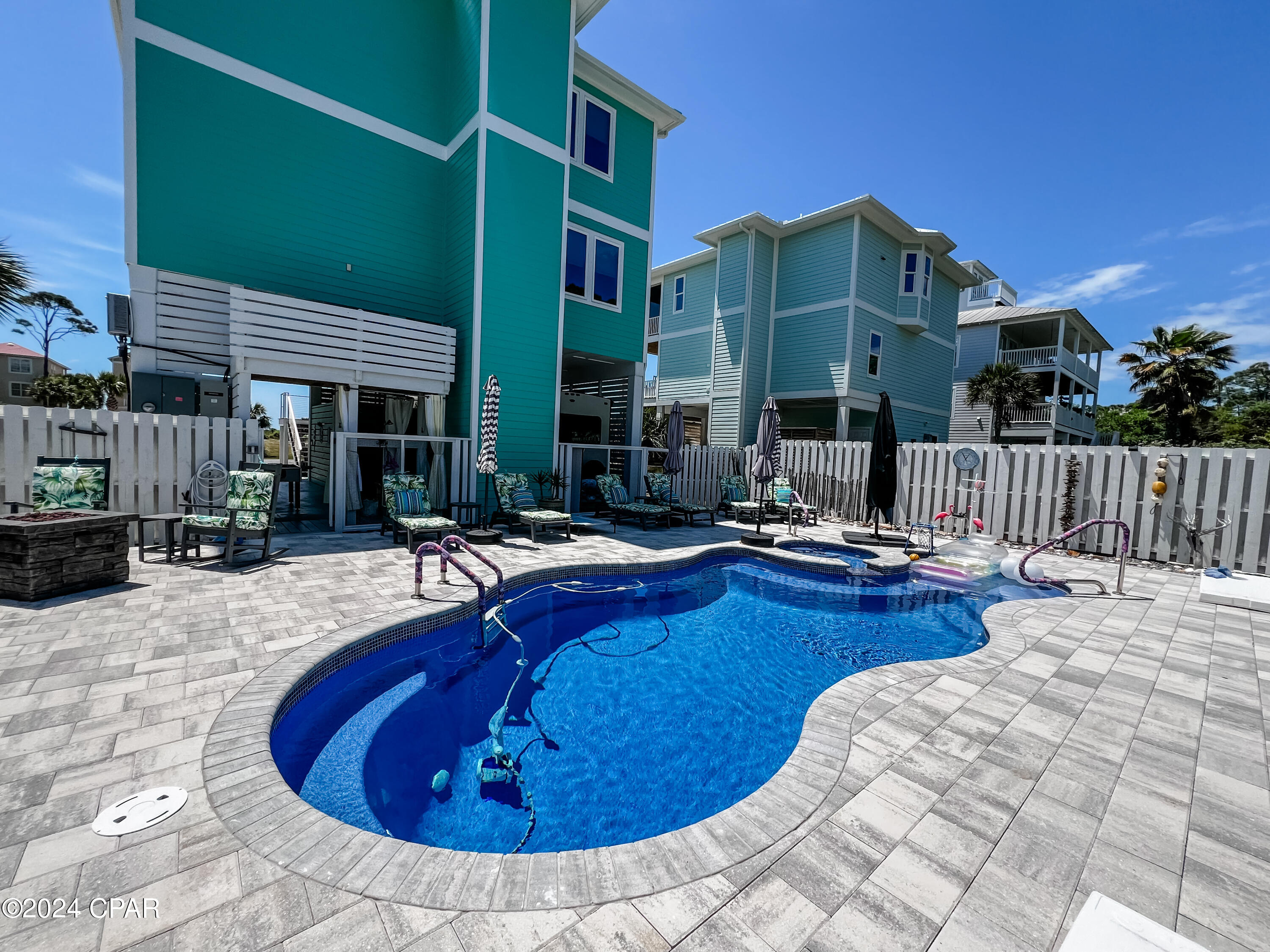 103 W Seascape Drive