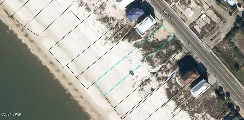 9113 W Hwy 98