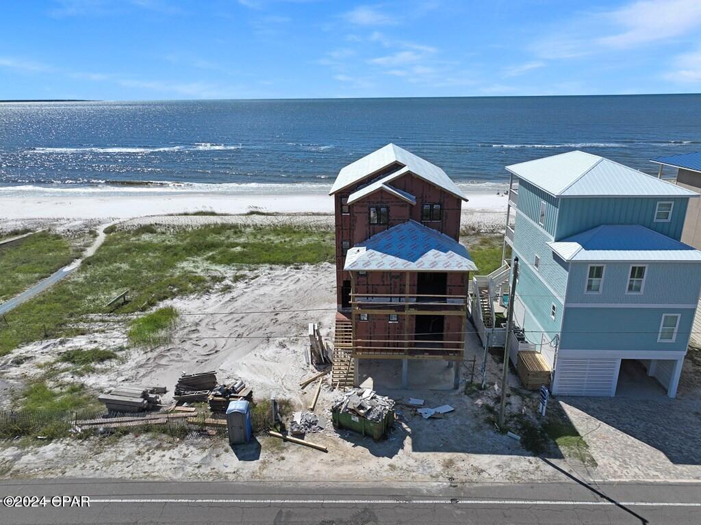 9113 W Hwy 98