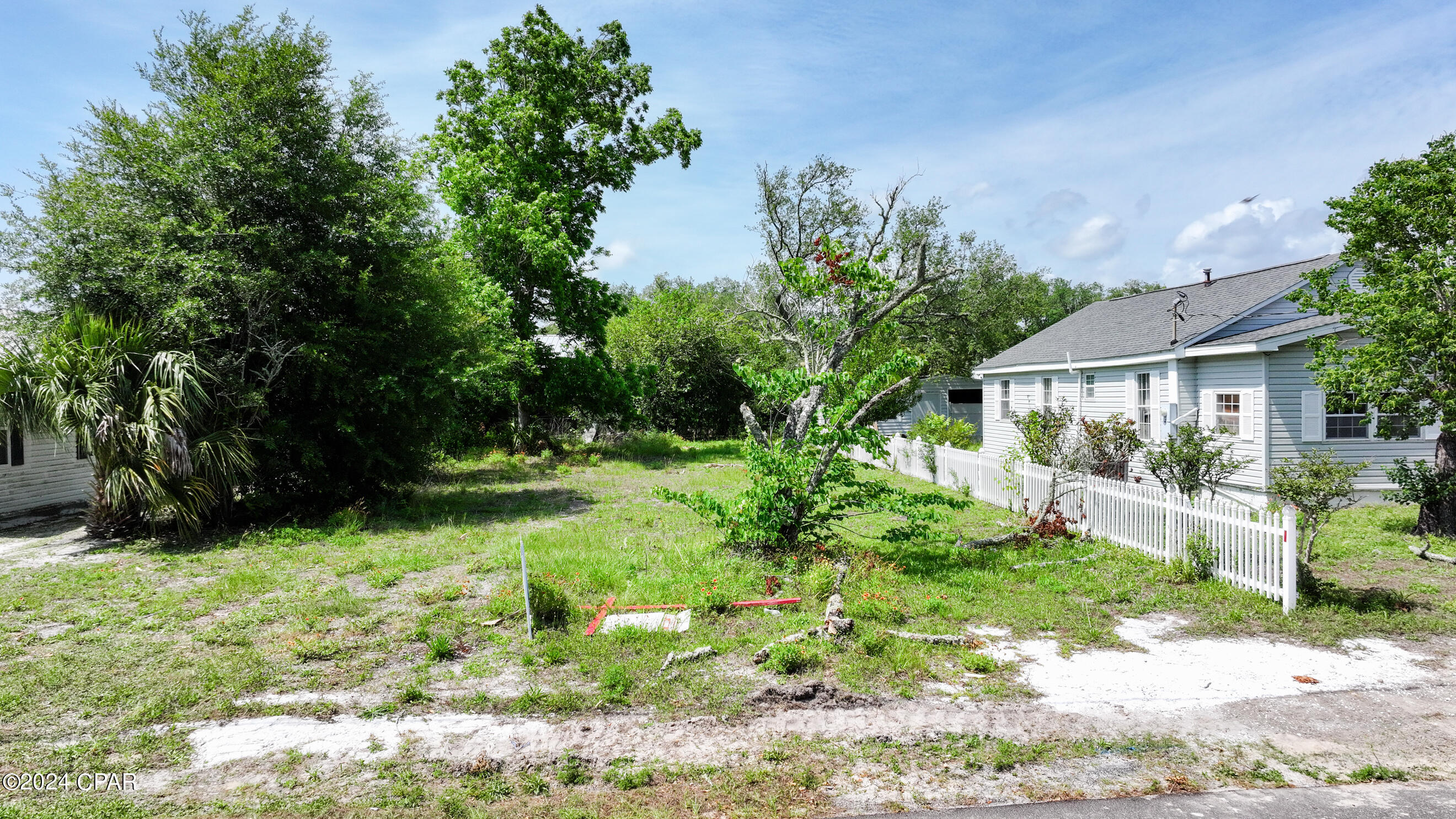 251 Redfish Street
