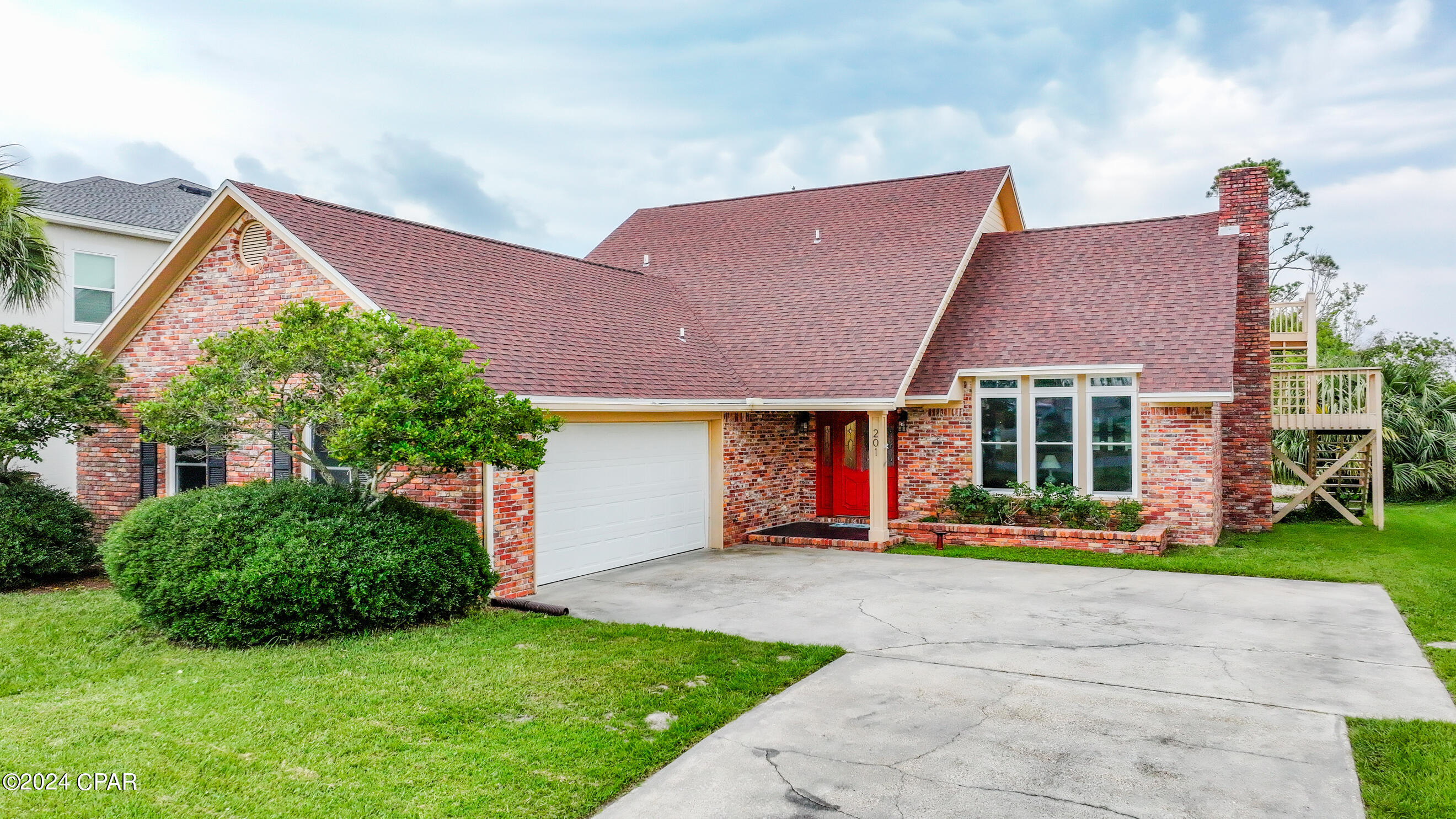 201 Sea Pines Lane