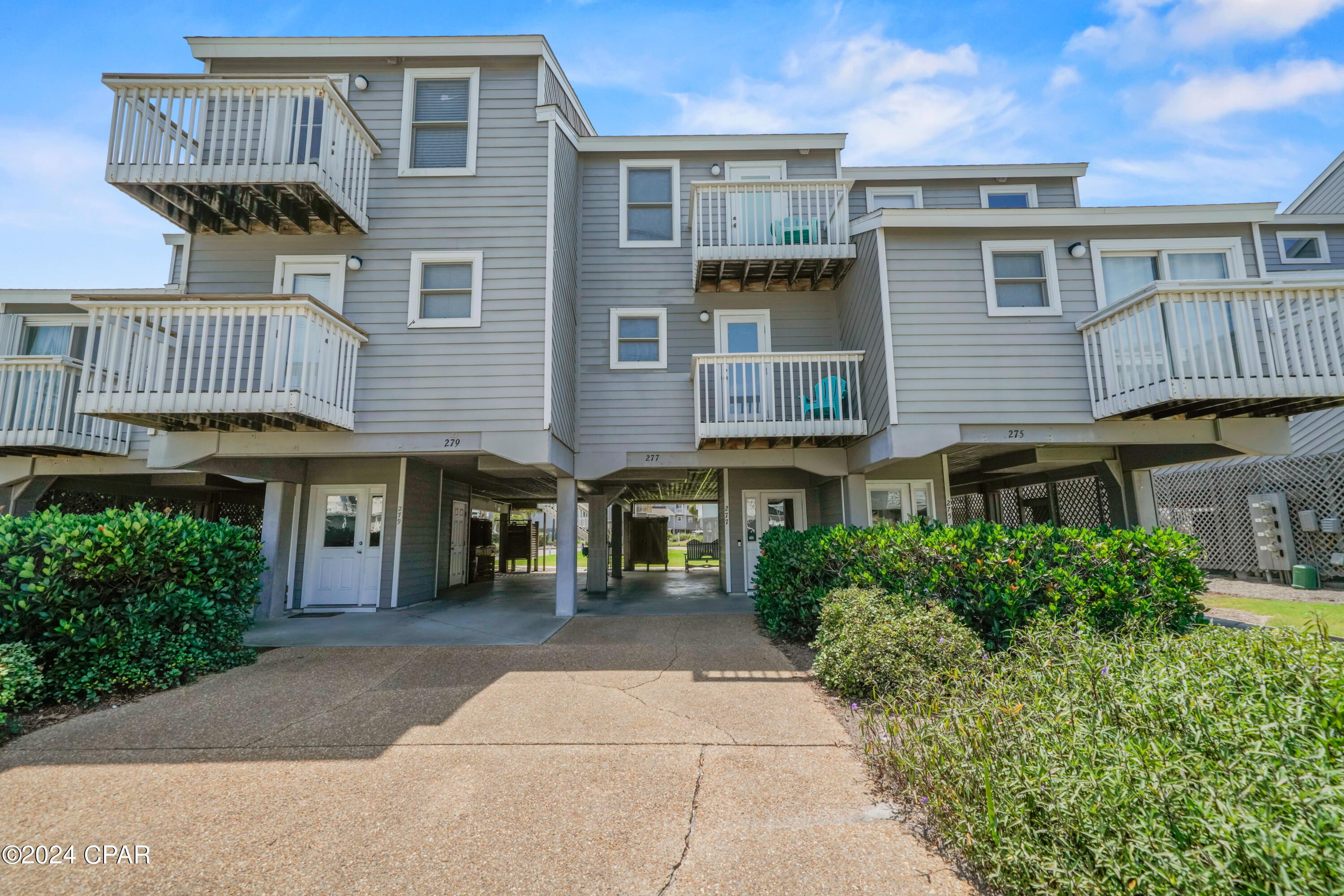 277 Parkside Circle