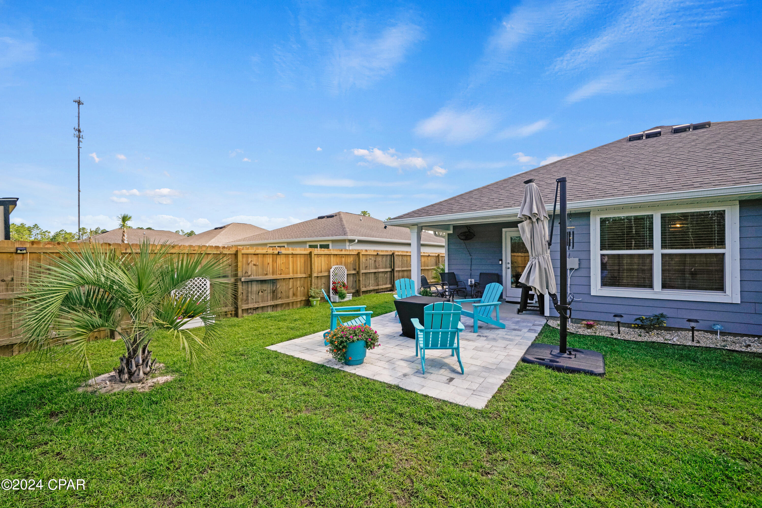 200 Cove Lane