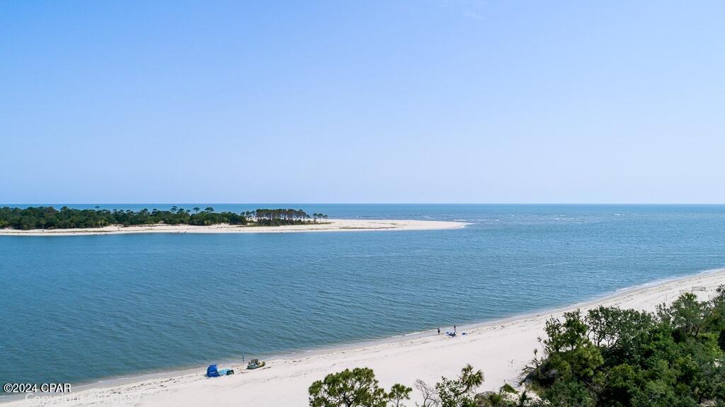 Lot 10 Reservation Way